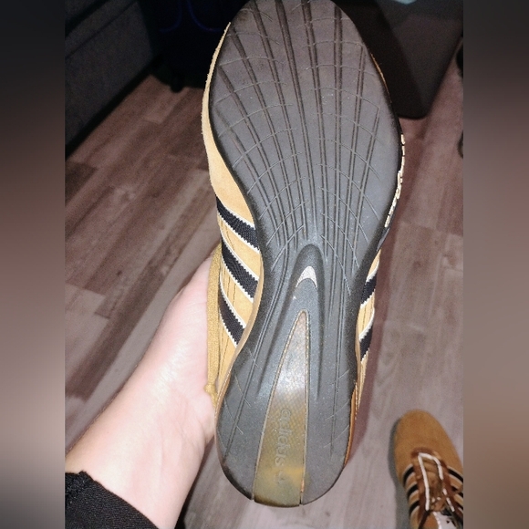 2007 Adidas Goodyear Racer Low Tan And Black Size 8 - Picture 11 of 13